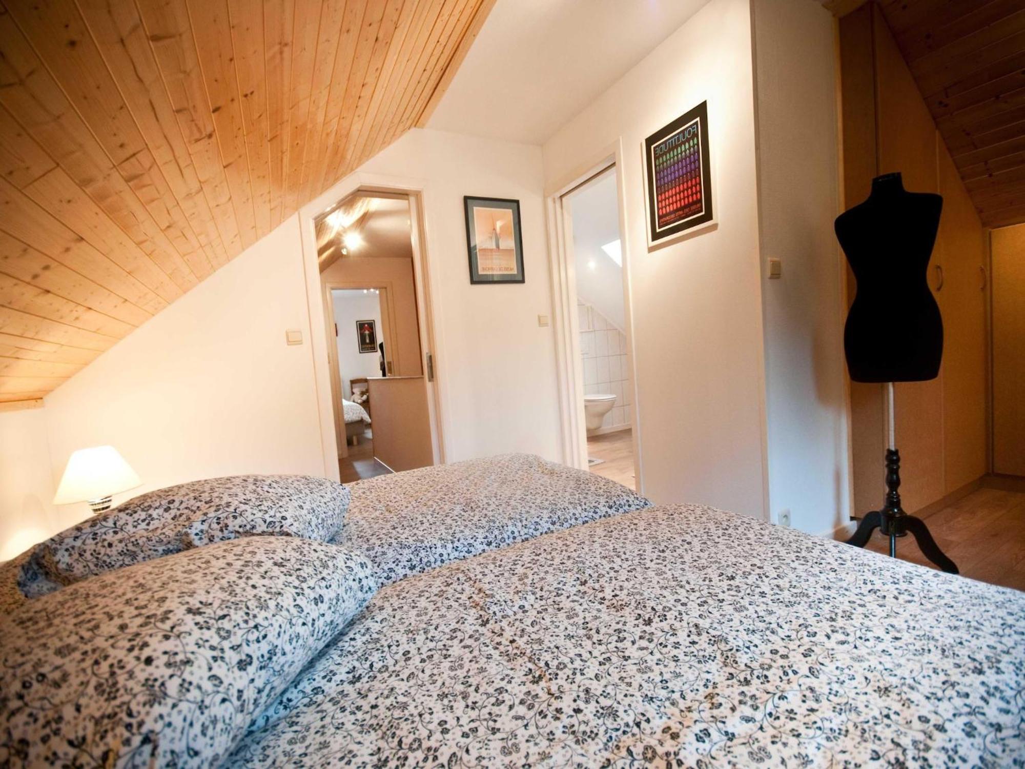 Modern Holiday Home In Stavelot With Fireplace Dış mekan fotoğraf