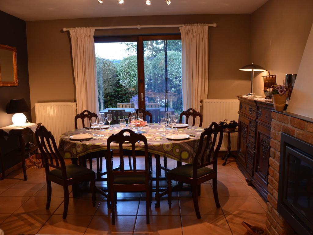 Modern Holiday Home In Stavelot With Fireplace Dış mekan fotoğraf